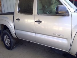 2008 TOYOTA TACOMA, SILVER, SR5, CREW CAB, 4.0L, AT, 4WD.  Z25078